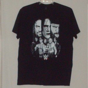New WWE superstars short sleeve T-shirt - size XL